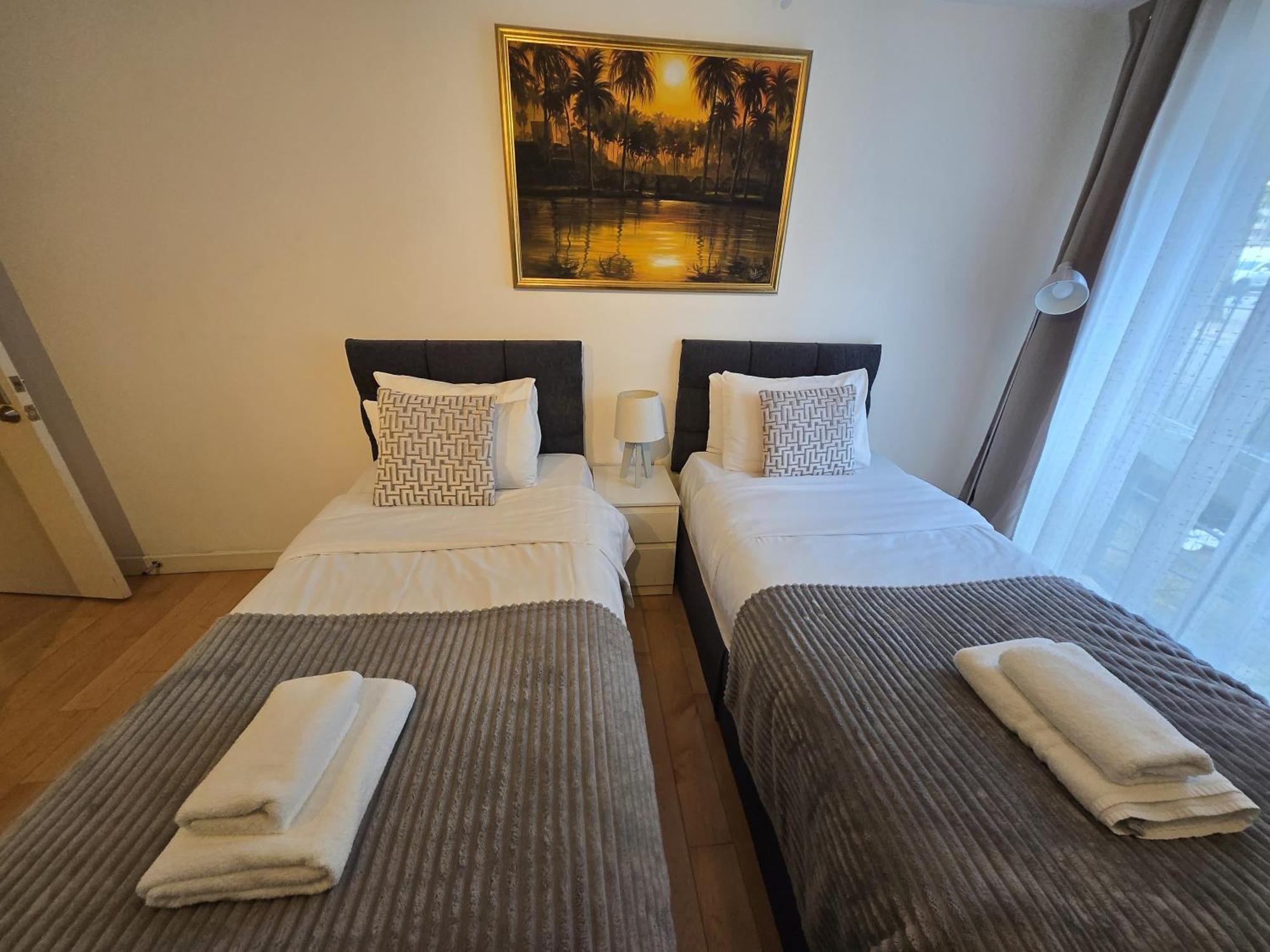 Superior Canary Wharf O2 Arena 2Br Apartment London Kültér fotó